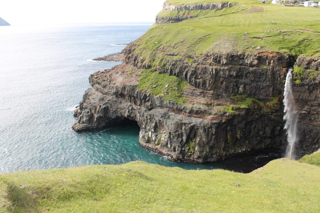 Must see guide til Færøerne - rejse - Thorshavn, Mykines, Kællingen og Risin 